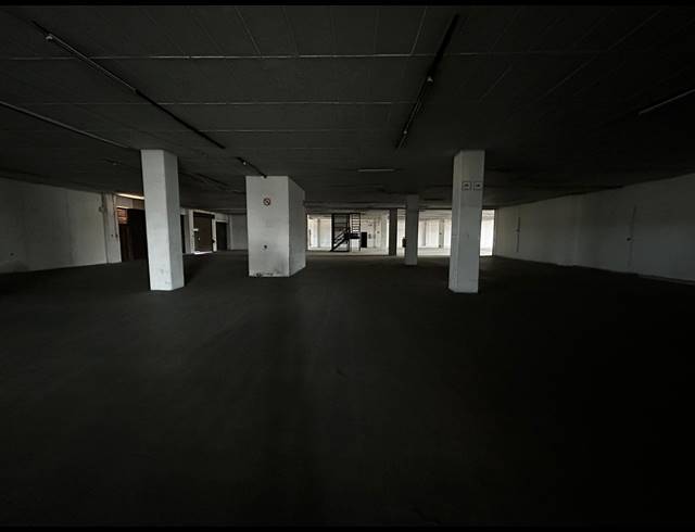 1,620M² WAREHOUSE TO LET IN WYNBERG